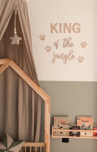 Przejdź do produktu Drewniana dekoracja ścienna do pokoju dziecięcego "KING of the jungle"